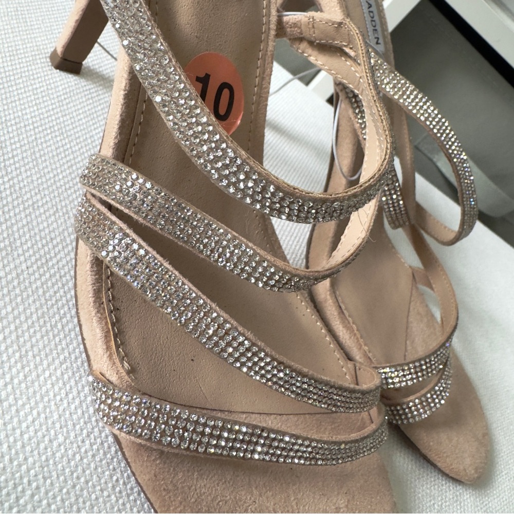 Steve Madden NWT Frankee Rhinestone Stiletto Heels 10 - Picture 3 of 13